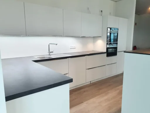 Küchenmontage einer Mitarbeiterküche in Osnabrück Küchenmontage einer Mitarbeiterküche in Osnabrück